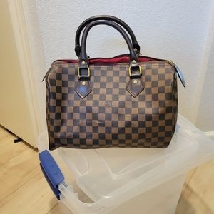 LV like bag